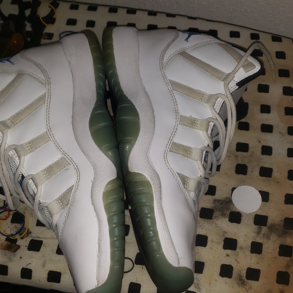 I have a pair of jordan's